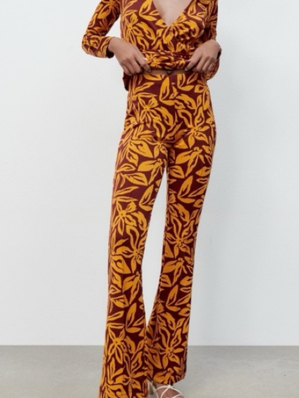 Zara High Rise Floral Flare Pants Brown Orange Size Medium NWT